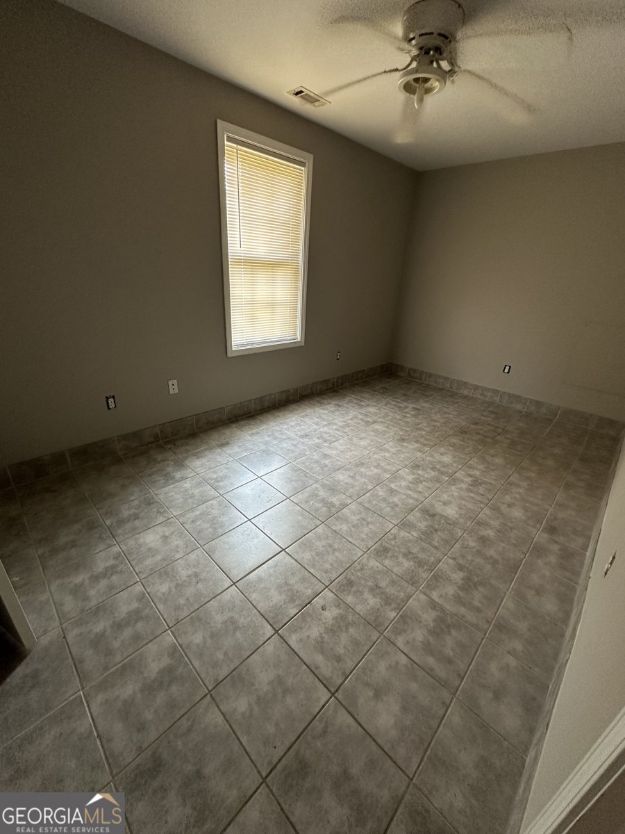 4077 Saint Charles Place Macon - 15