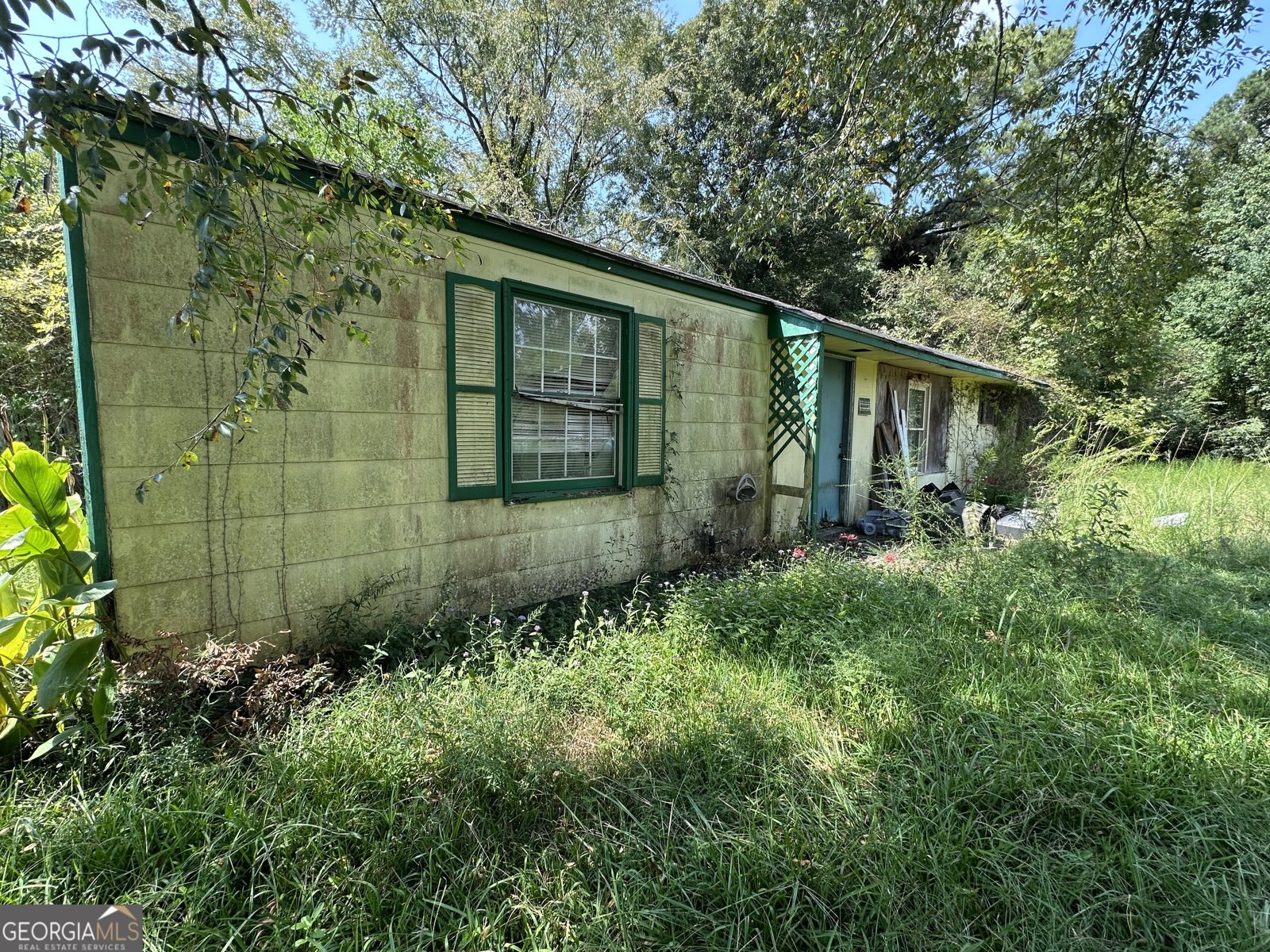 4077 Saint Charles Place Macon - 19