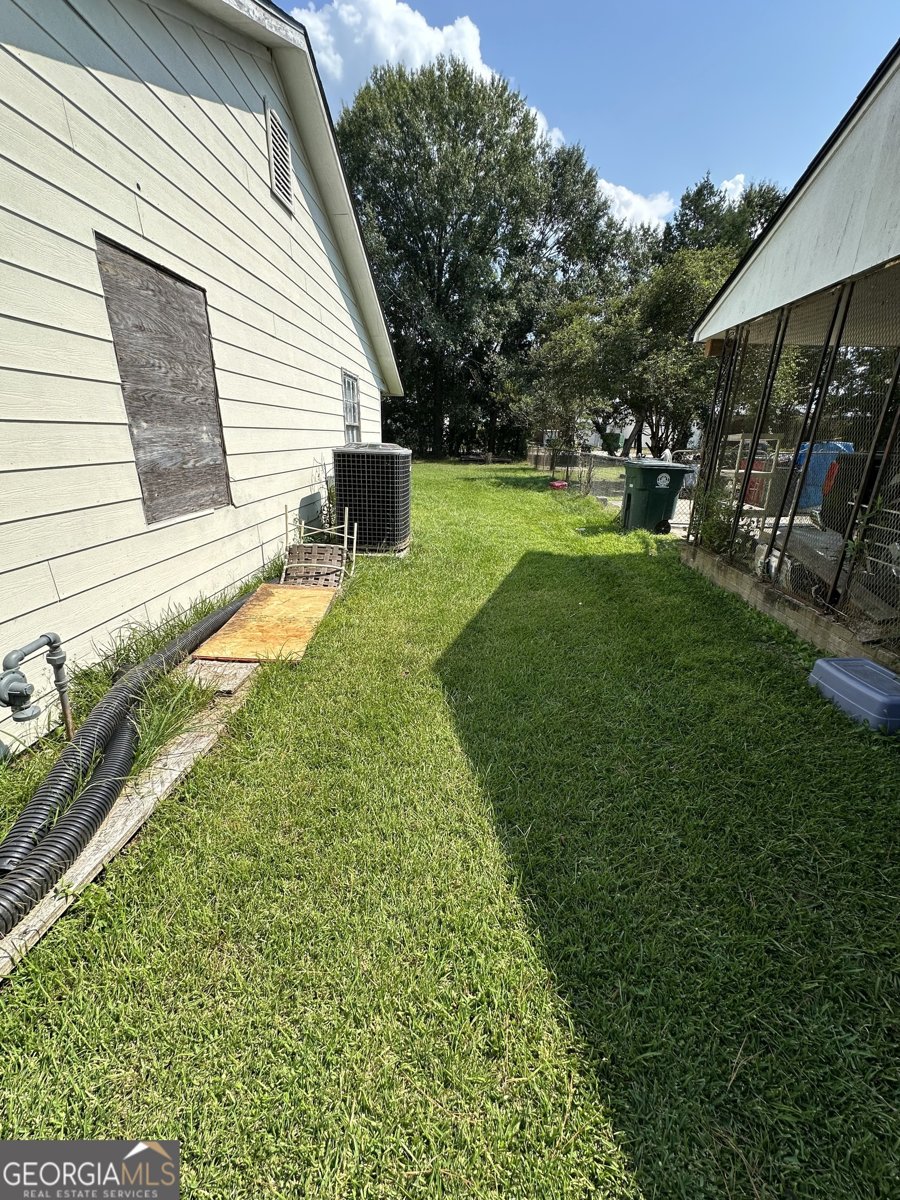 4077 Saint Charles Place Macon - 32