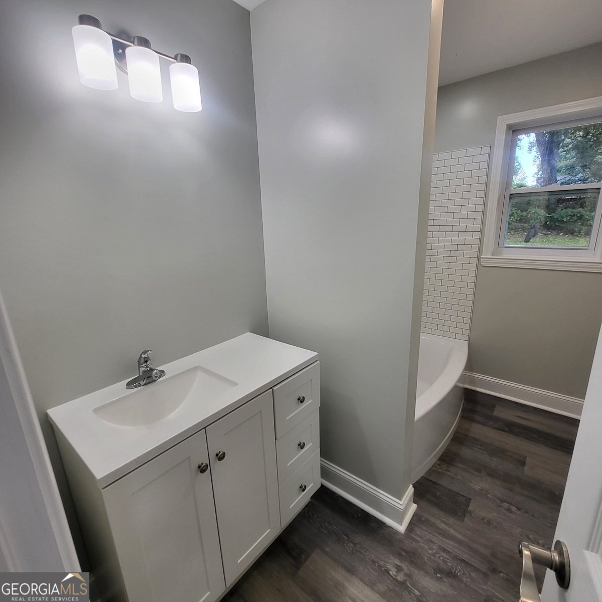 202 Pineview Circle Valley - 14