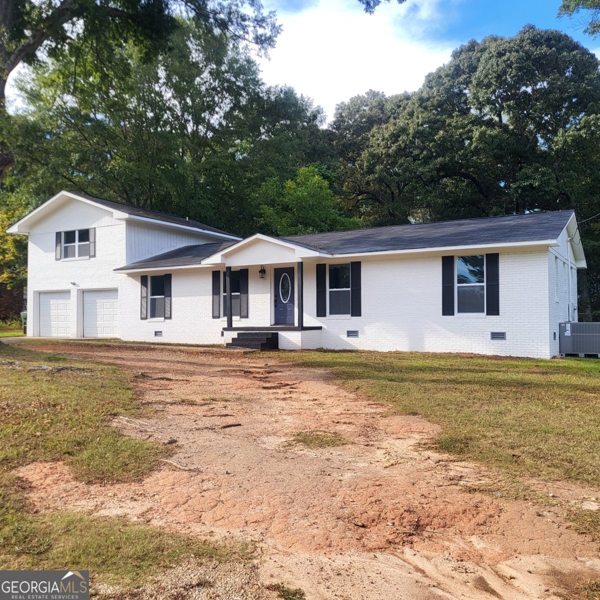 202 Pineview Circle Valley - 2