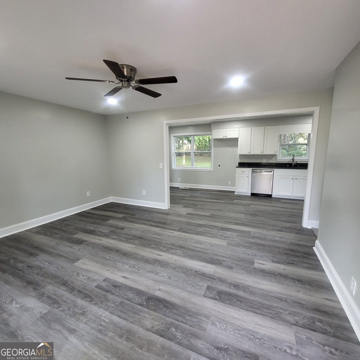 202 Pineview Circle Valley - 6