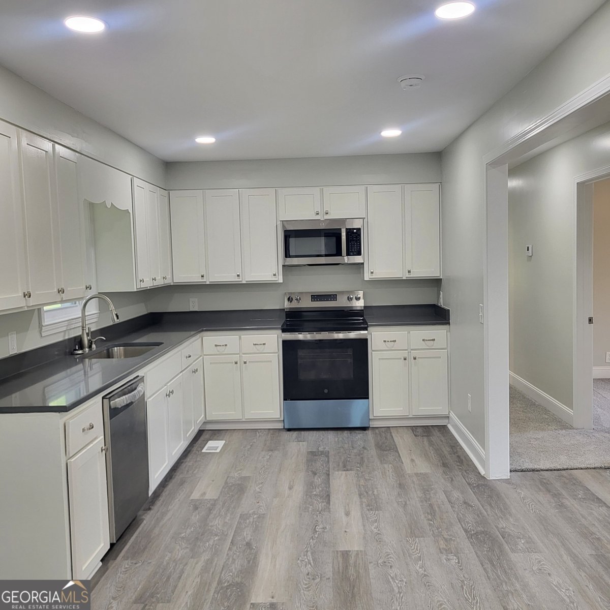 202 Pineview Circle Valley - 7