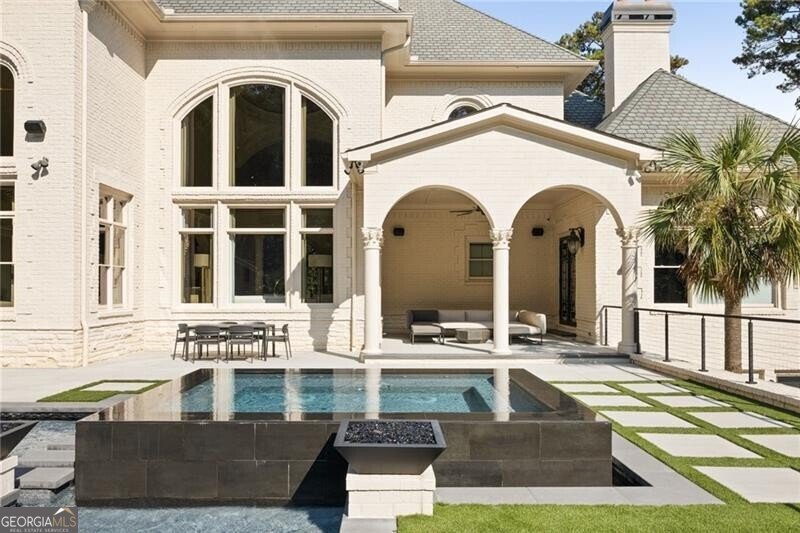 4870 Northside Drive Atlanta - 25