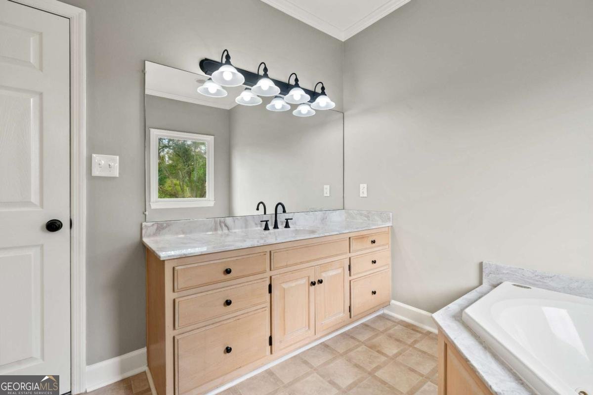 235 Wilbanks Circle Commerce - 24