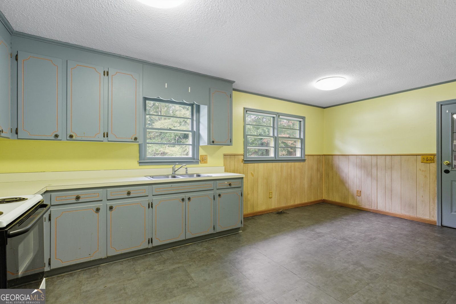 147 Gibson Street Cornelia - 11