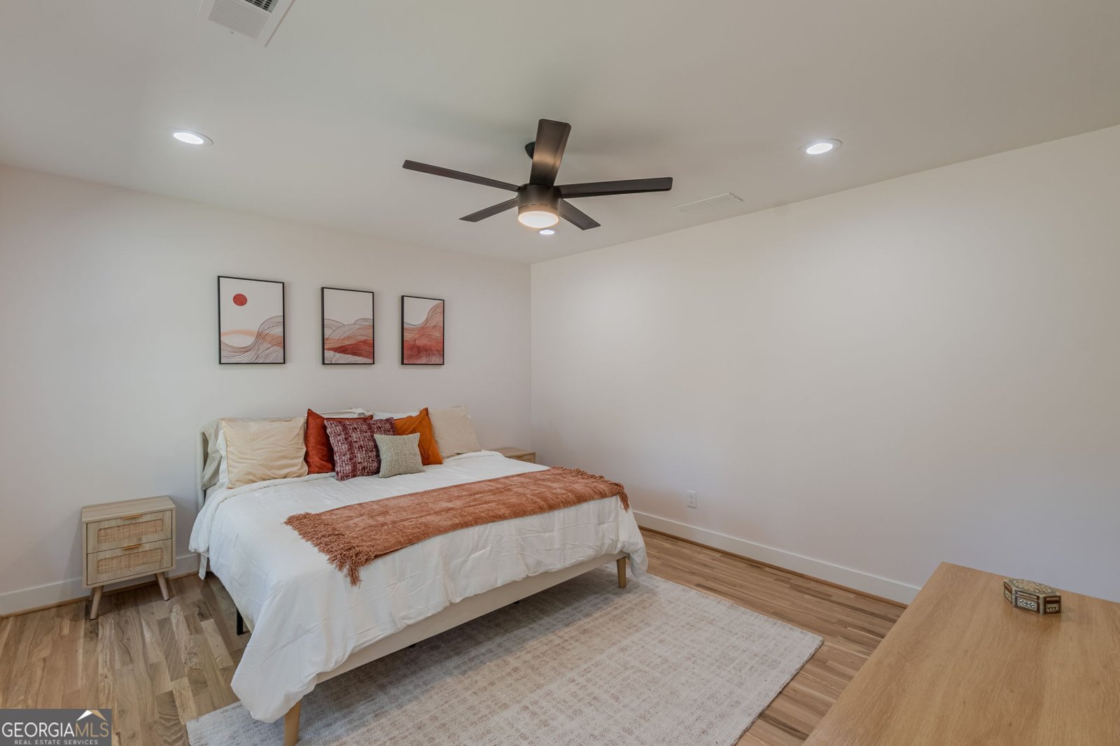 767 Rochelle Drive Atlanta - 17