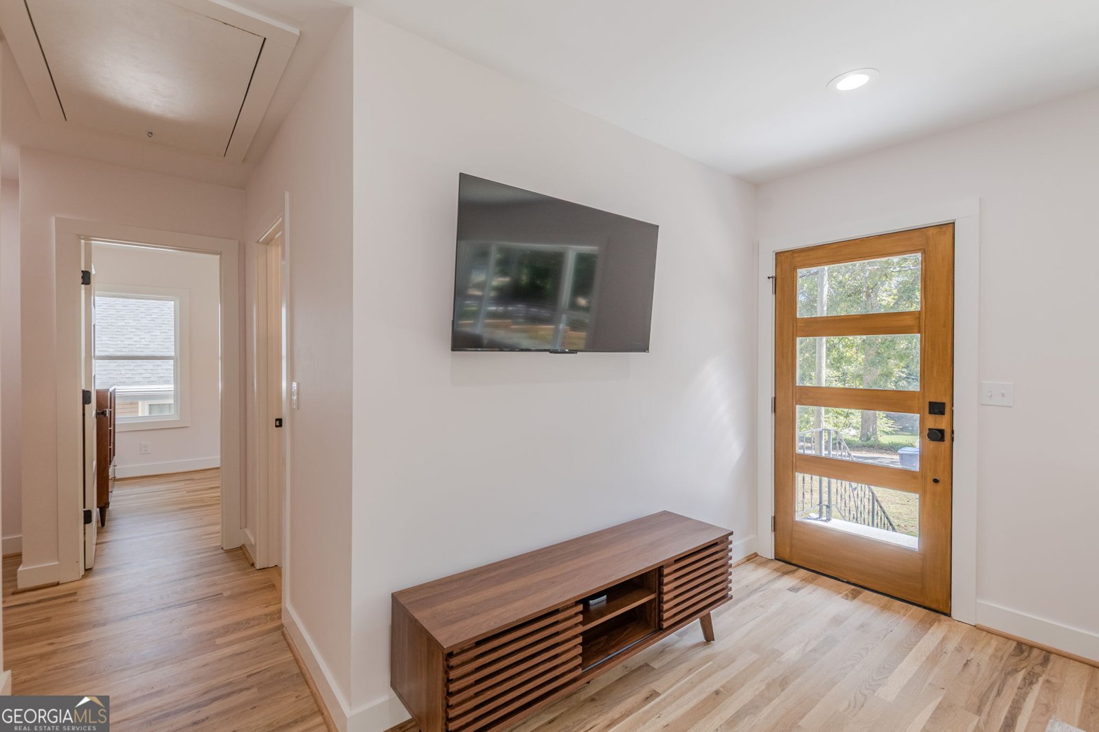 767 Rochelle Drive Atlanta - 28
