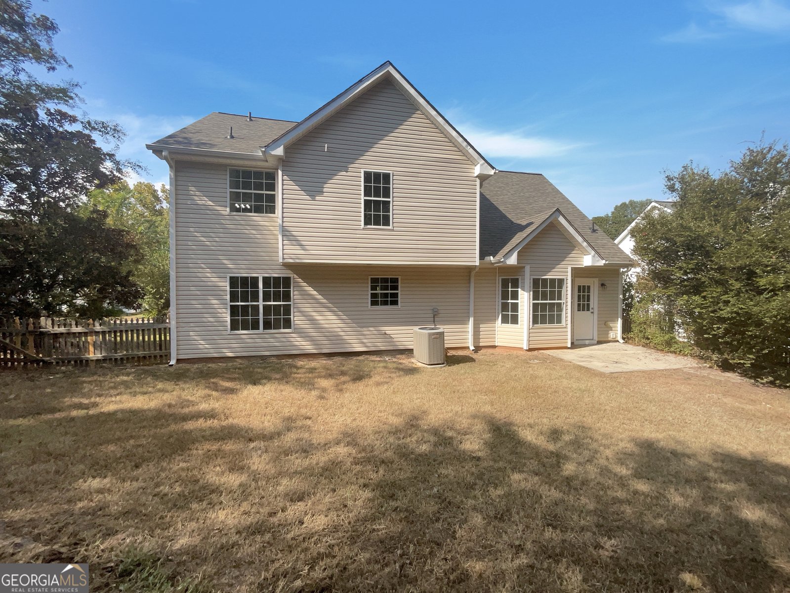 6590 Manor Creek Drive Douglasville - 17