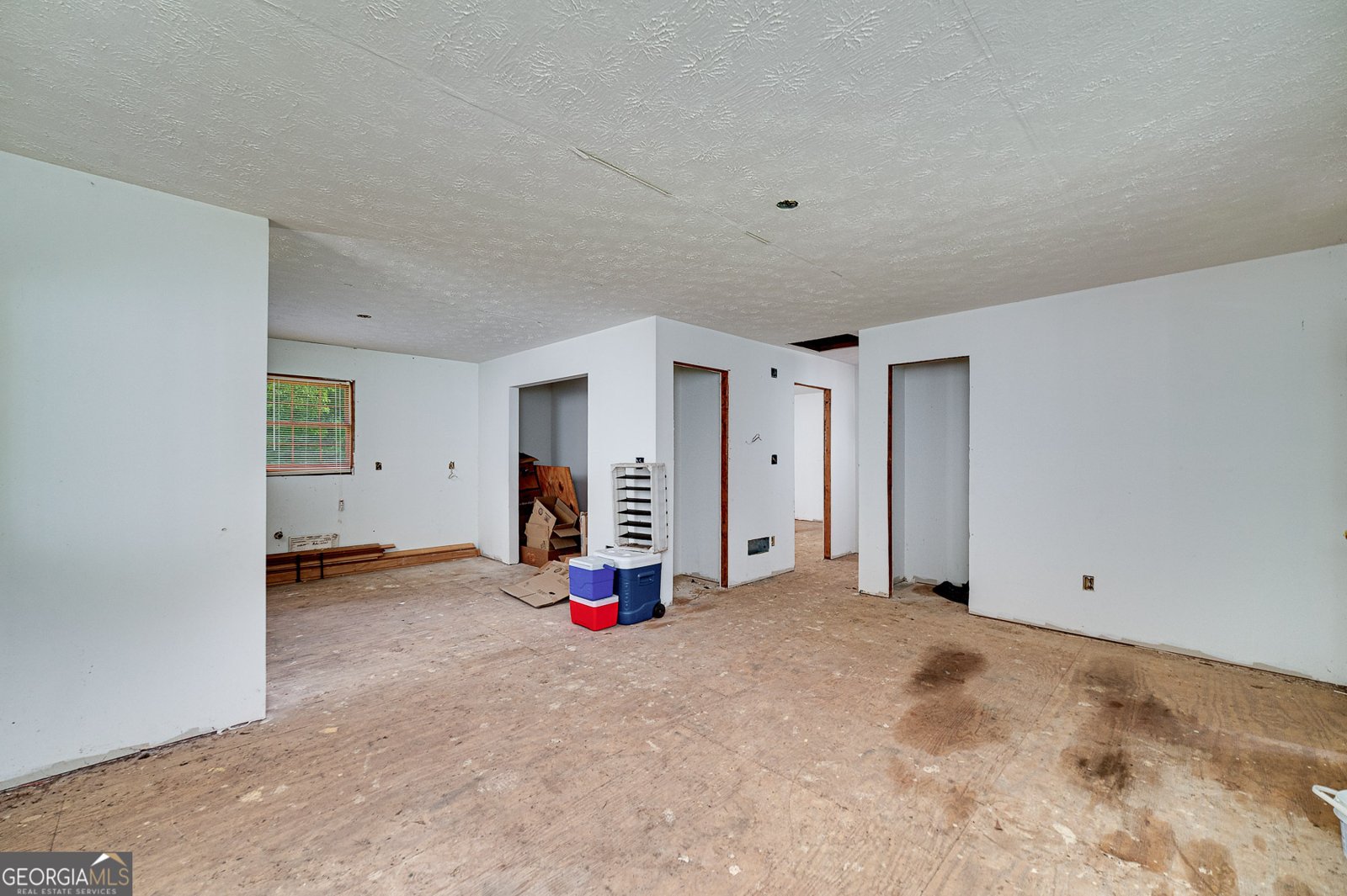 995 Old Jackson Road Locust Grove - 40