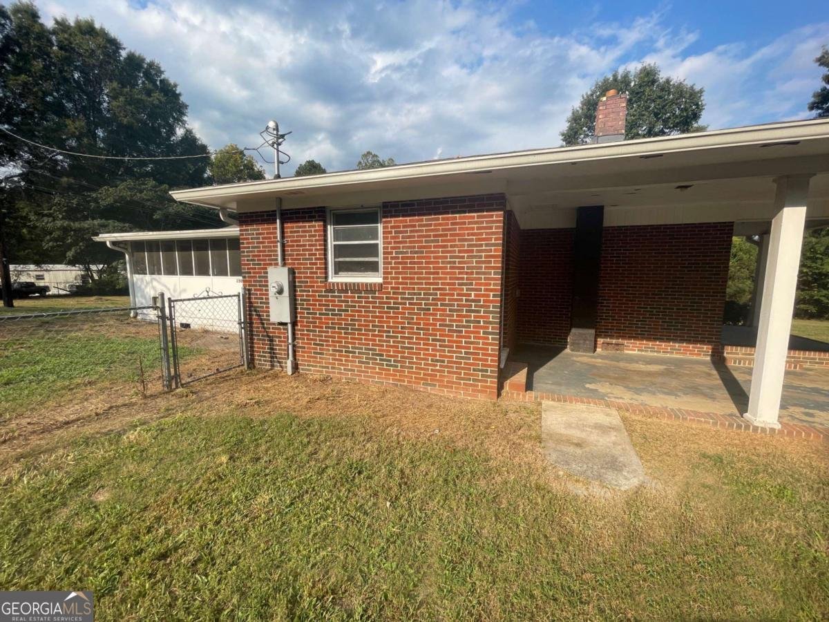 150 Pleasant Hope Road Silver Creek - 2