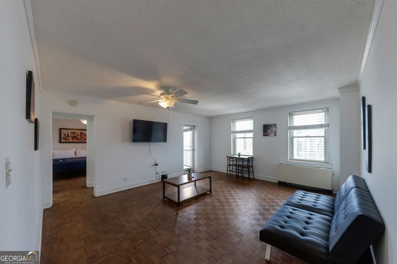 300 Peachtree Street Atlanta - 24