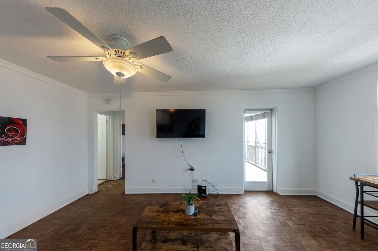 300 Peachtree Street Atlanta - 25