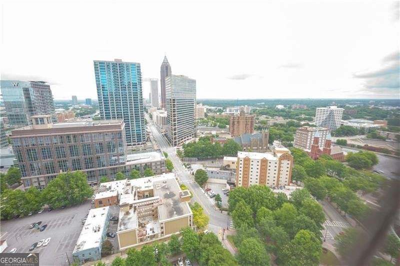 300 Peachtree Street Avenue Atlanta - 4