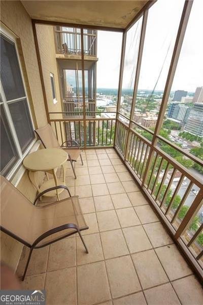 300 Peachtree Street Avenue Atlanta - 6