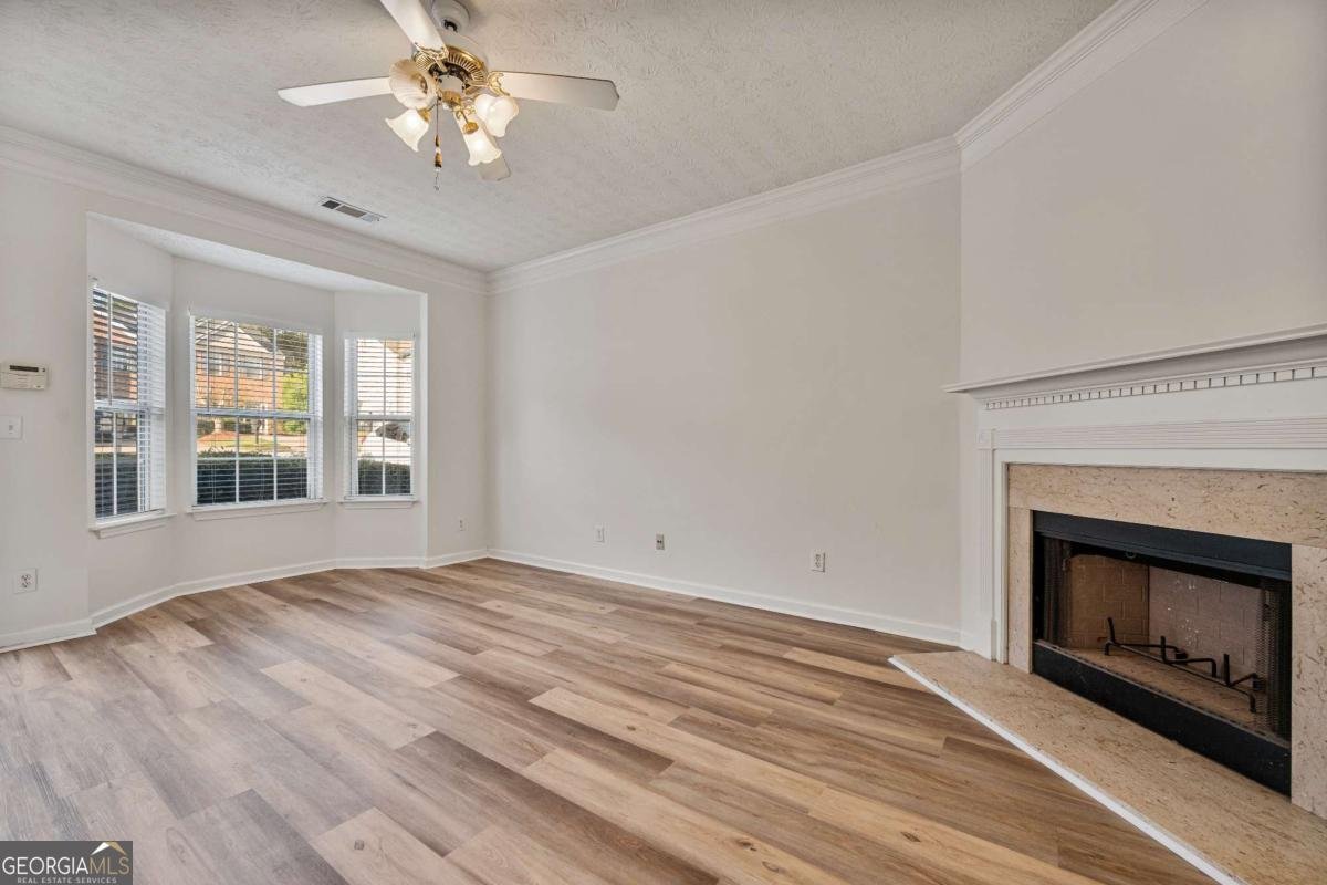 4649 Crawford Oaks Drive Oakwood - 14