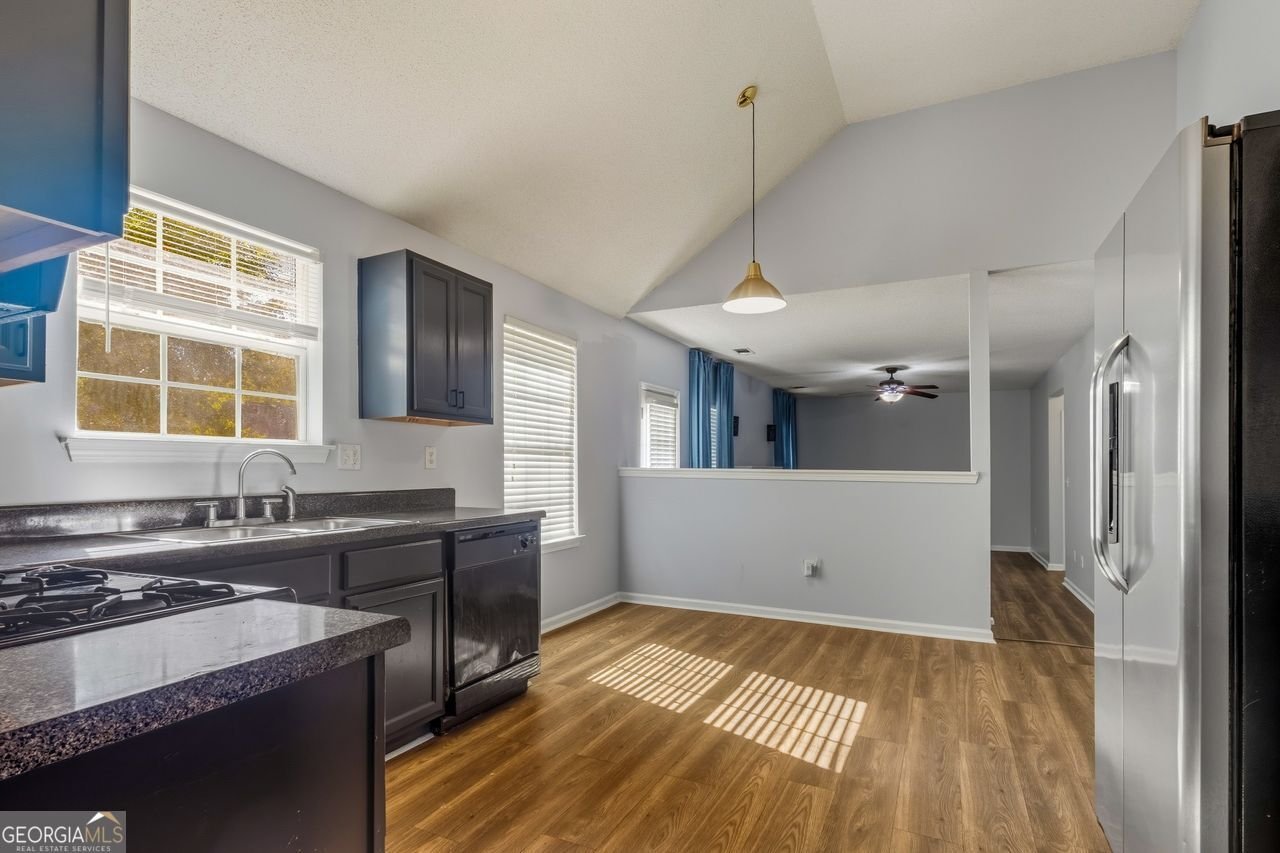 548 Gonzaga Hampton - 14