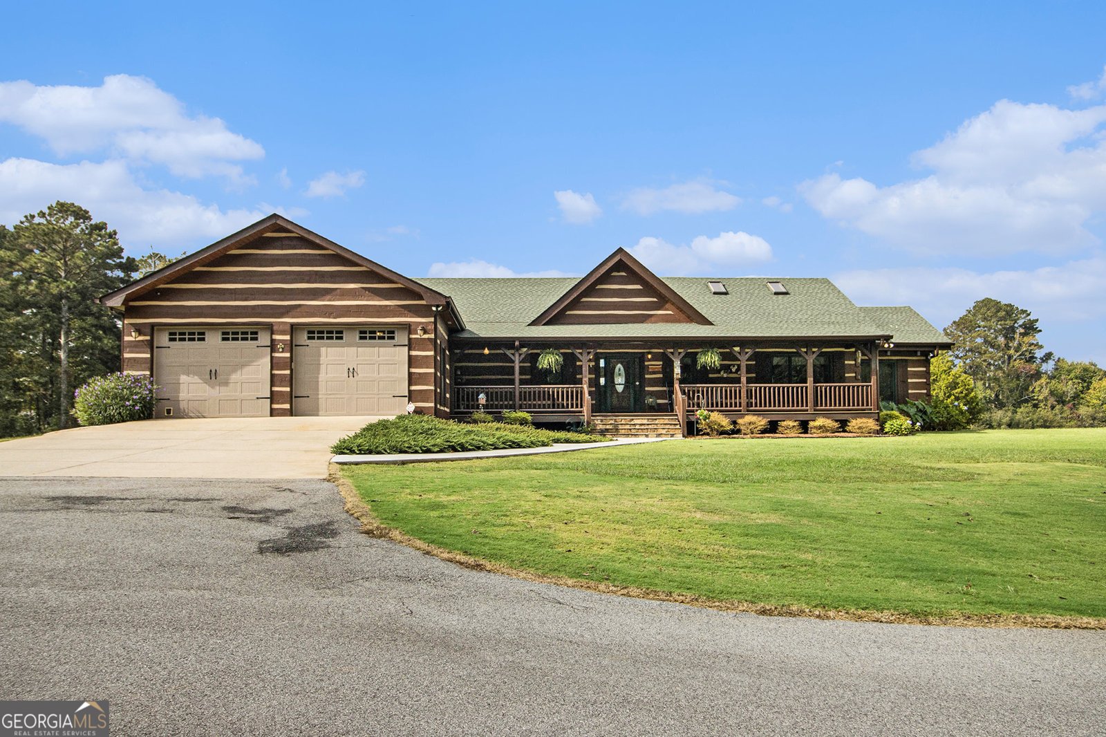 745 Amber Lakes Court Social Circle - 2