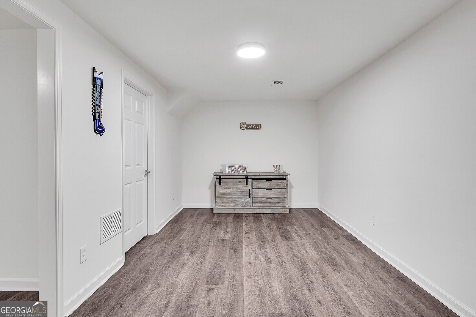 2325 Melrose Trace Cumming - 30