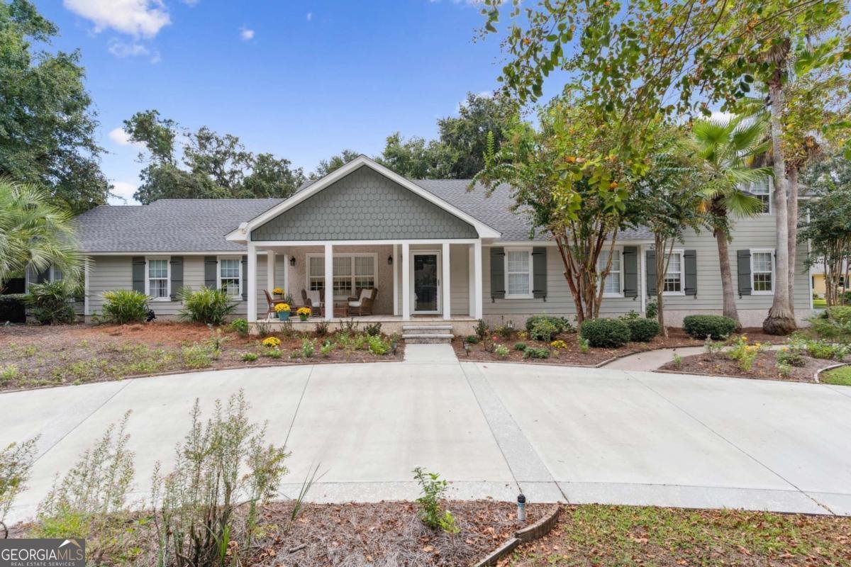 311 Dunbarton Drive St. Simons - 1
