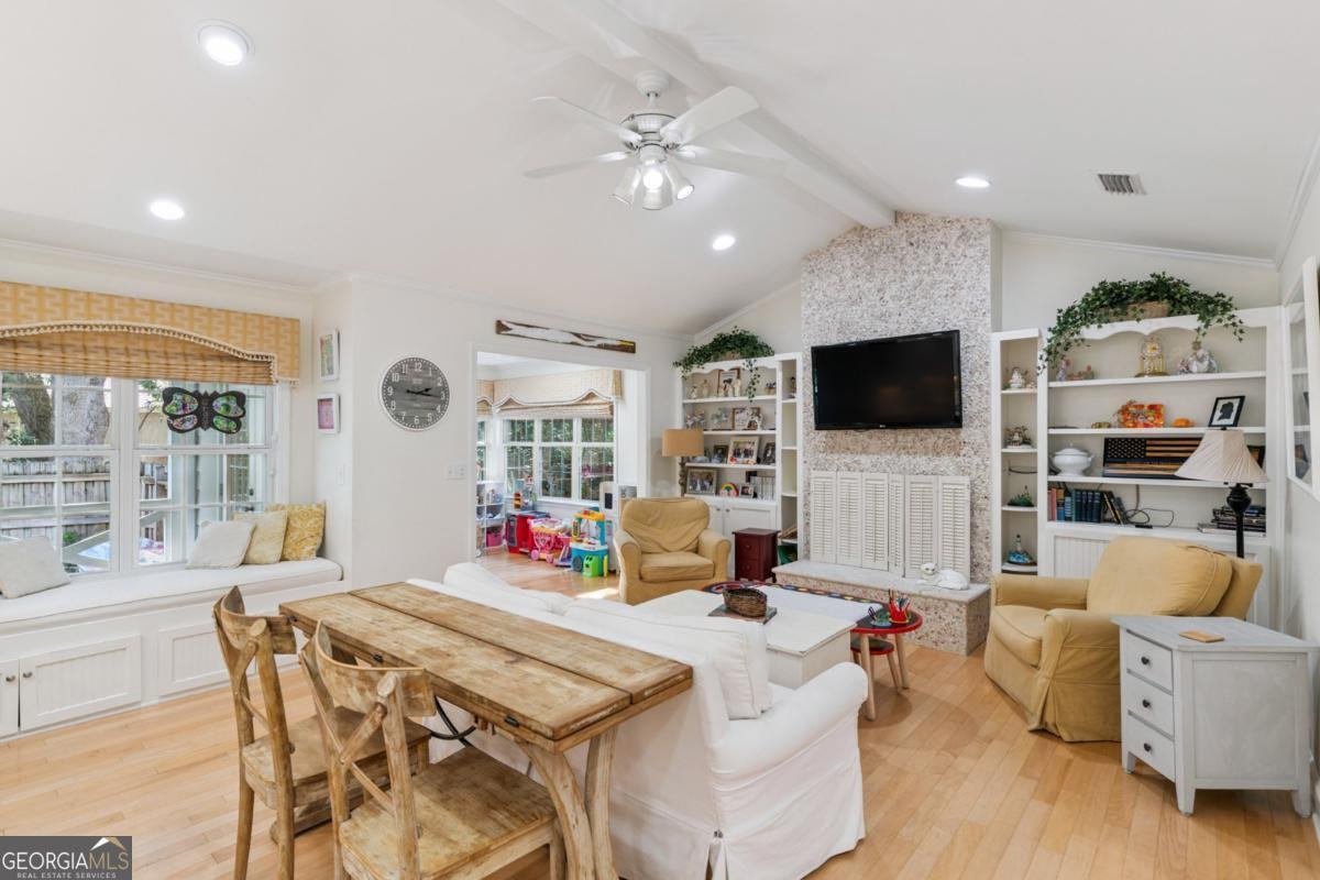 311 Dunbarton Drive St. Simons - 16