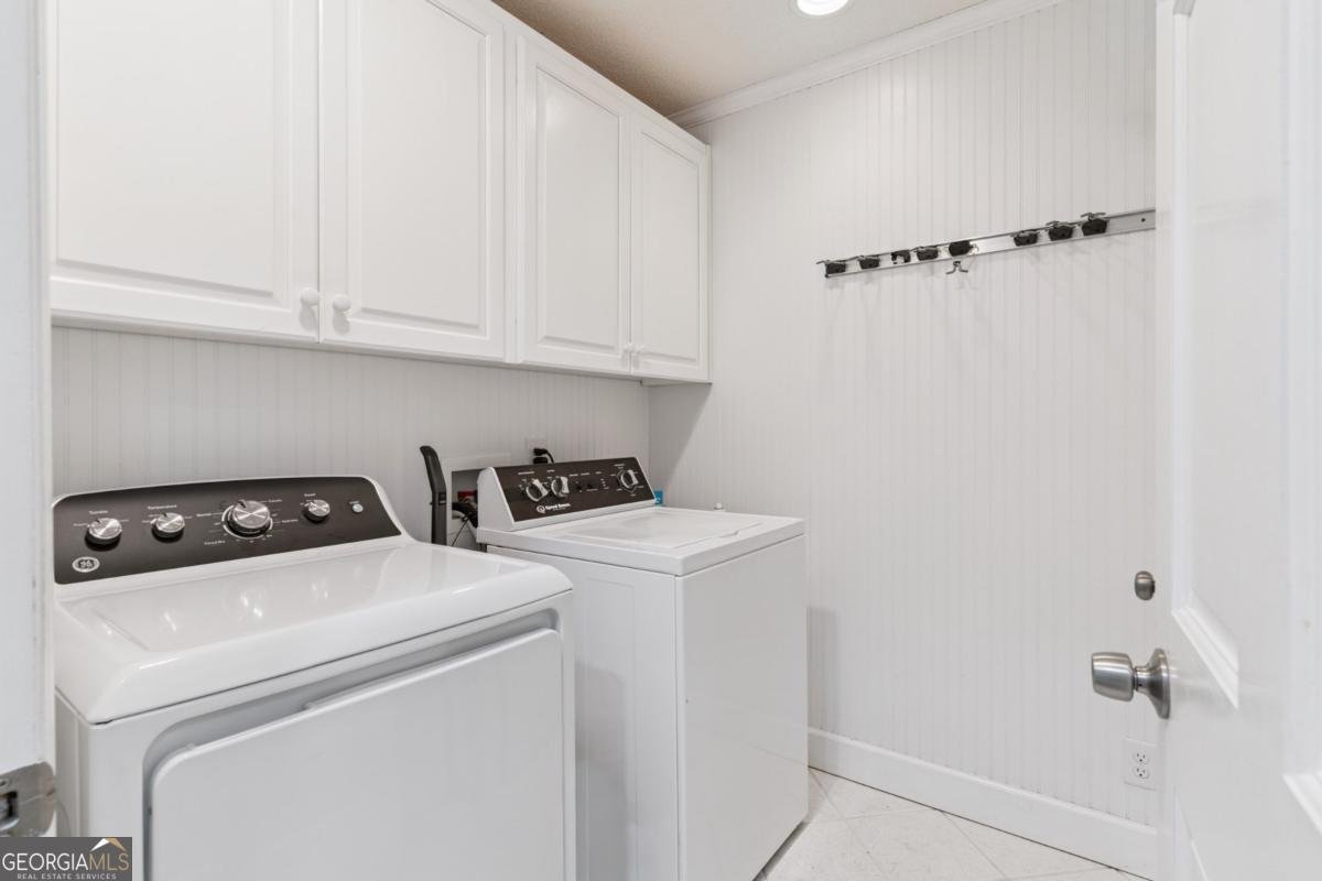 311 Dunbarton Drive St. Simons - 23