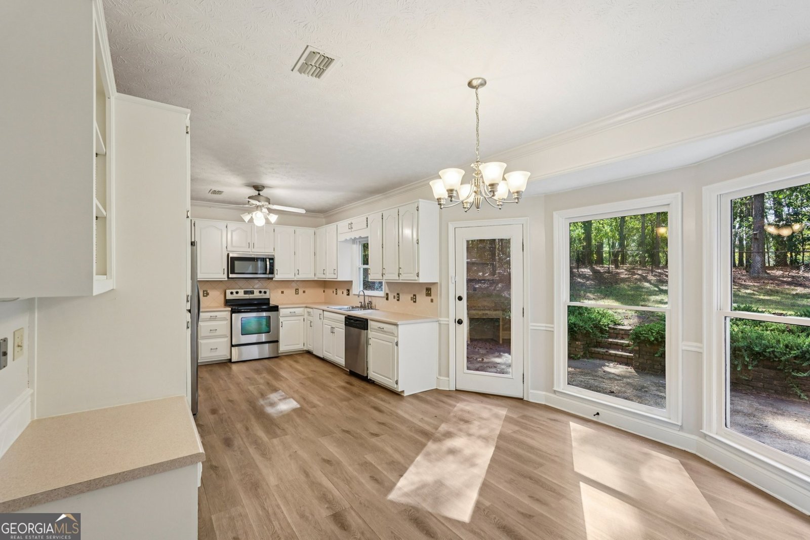219 Yorktown Drive Lagrange - 1