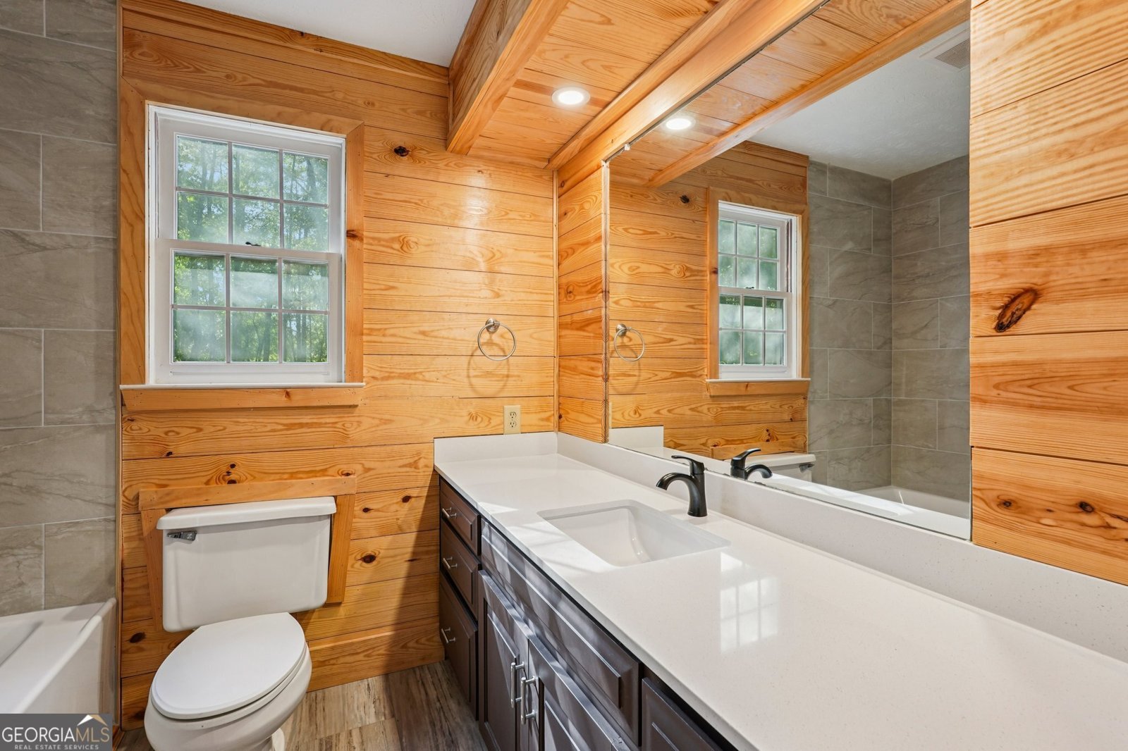 219 Yorktown Drive Lagrange - 37