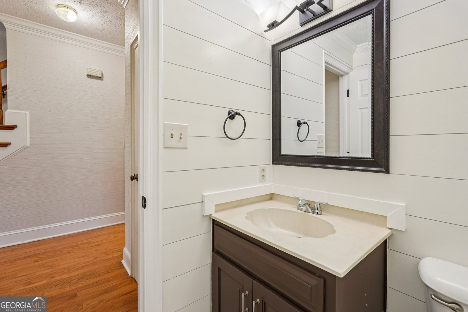 219 Yorktown Drive Lagrange - 40