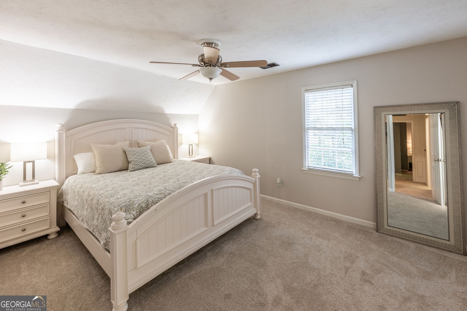 3375 Holliglen Drive Marietta - 17