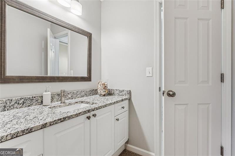 5540 CASTLEBROOKE GLEN Court Cumming - 39