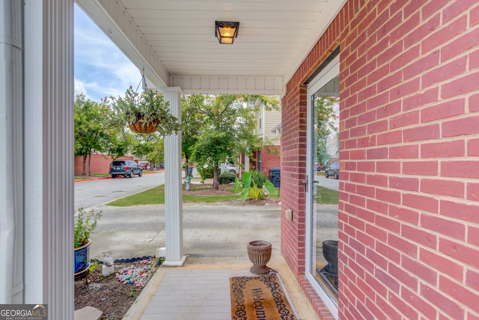 152 TARA COMMONS Drive Loganville - 16