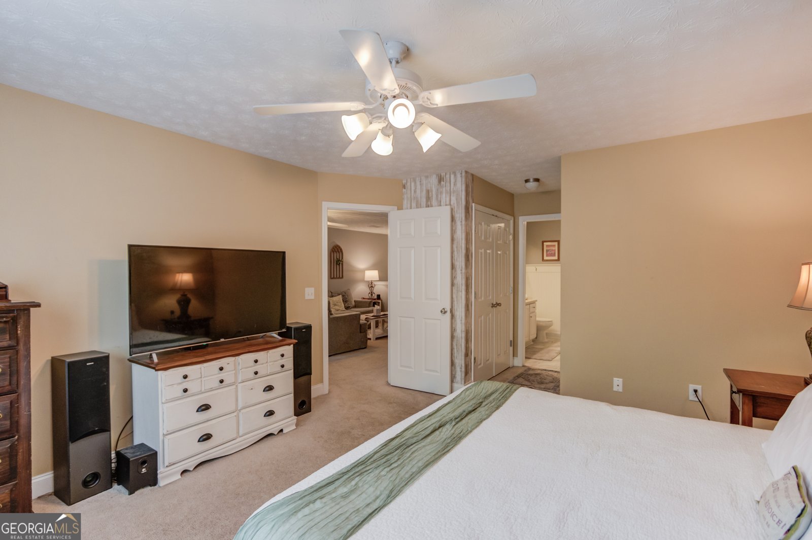 152 TARA COMMONS Drive Loganville - 5