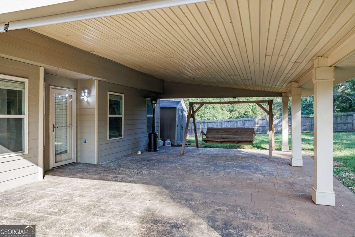 140 Ingobert Place Bogart - 2