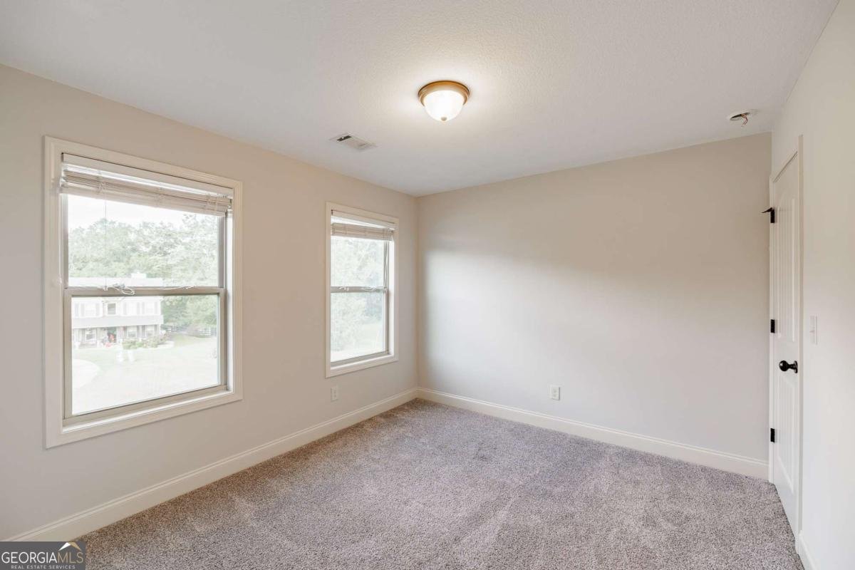 140 Ingobert Place Bogart - 20