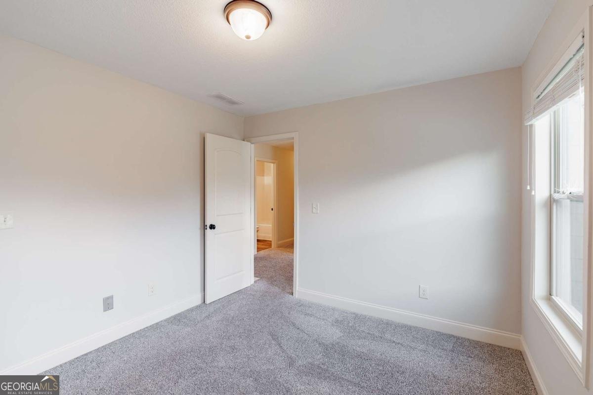 140 Ingobert Place Bogart - 21