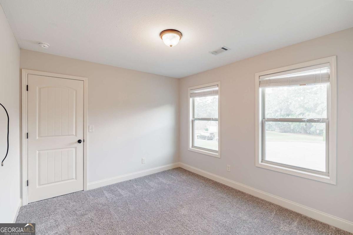 140 Ingobert Place Bogart - 22