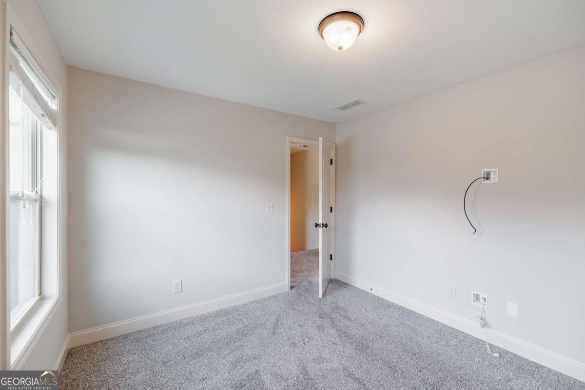 140 Ingobert Place Bogart - 23