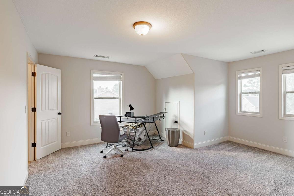 140 Ingobert Place Bogart - 24