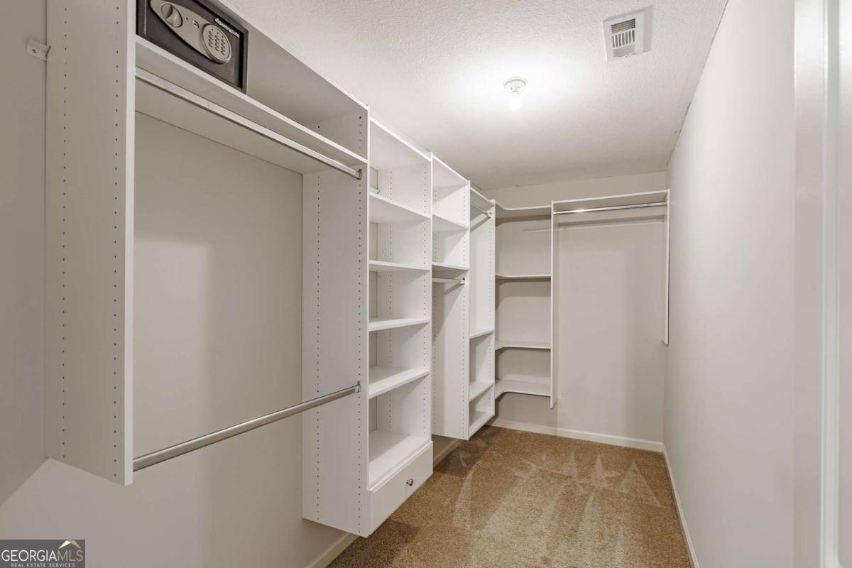 140 Ingobert Place Bogart - 27