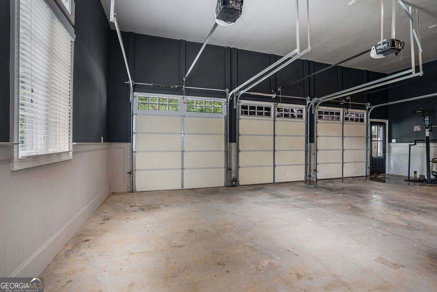 4025 Cascade Road Atlanta - 1