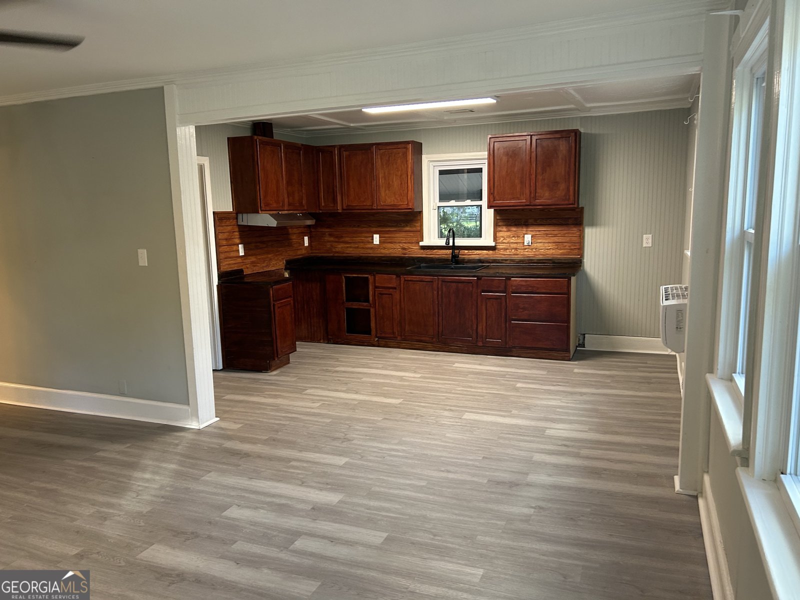 220 Page Street Eastman - 11