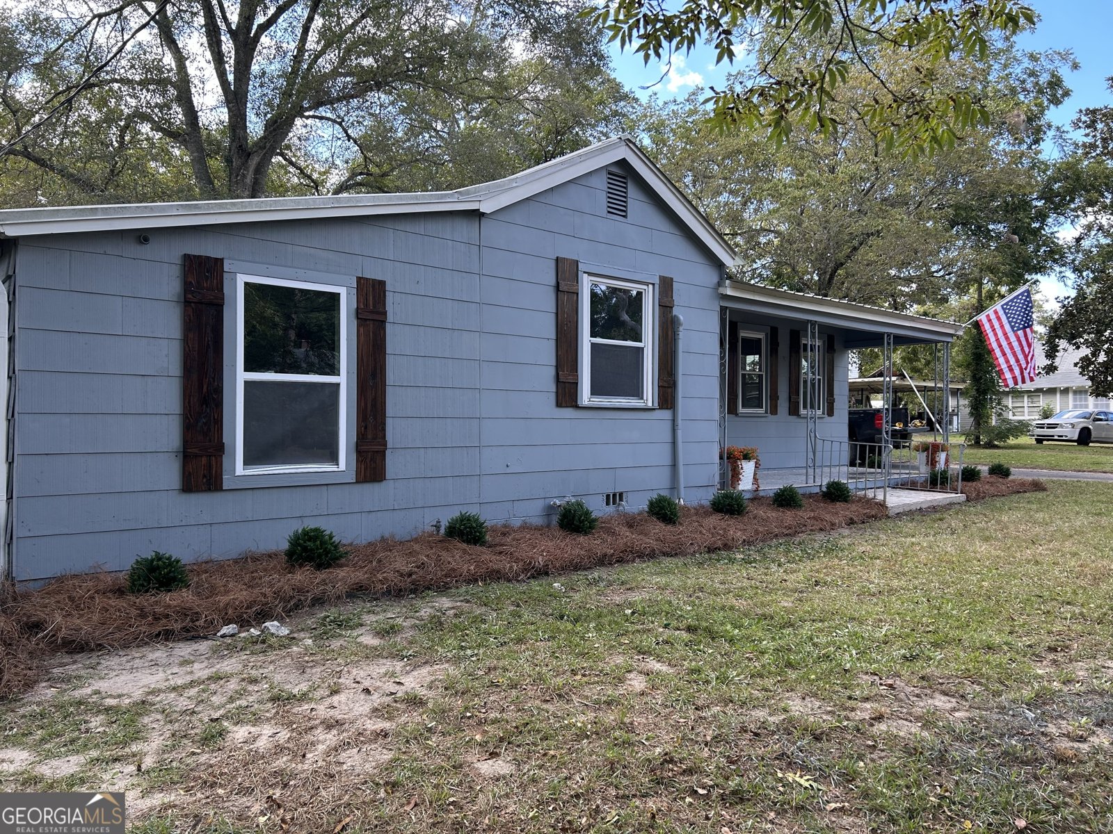 220 Page Street Eastman - 2