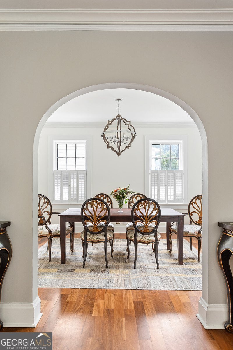 557 Wesley Road Atlanta - 6