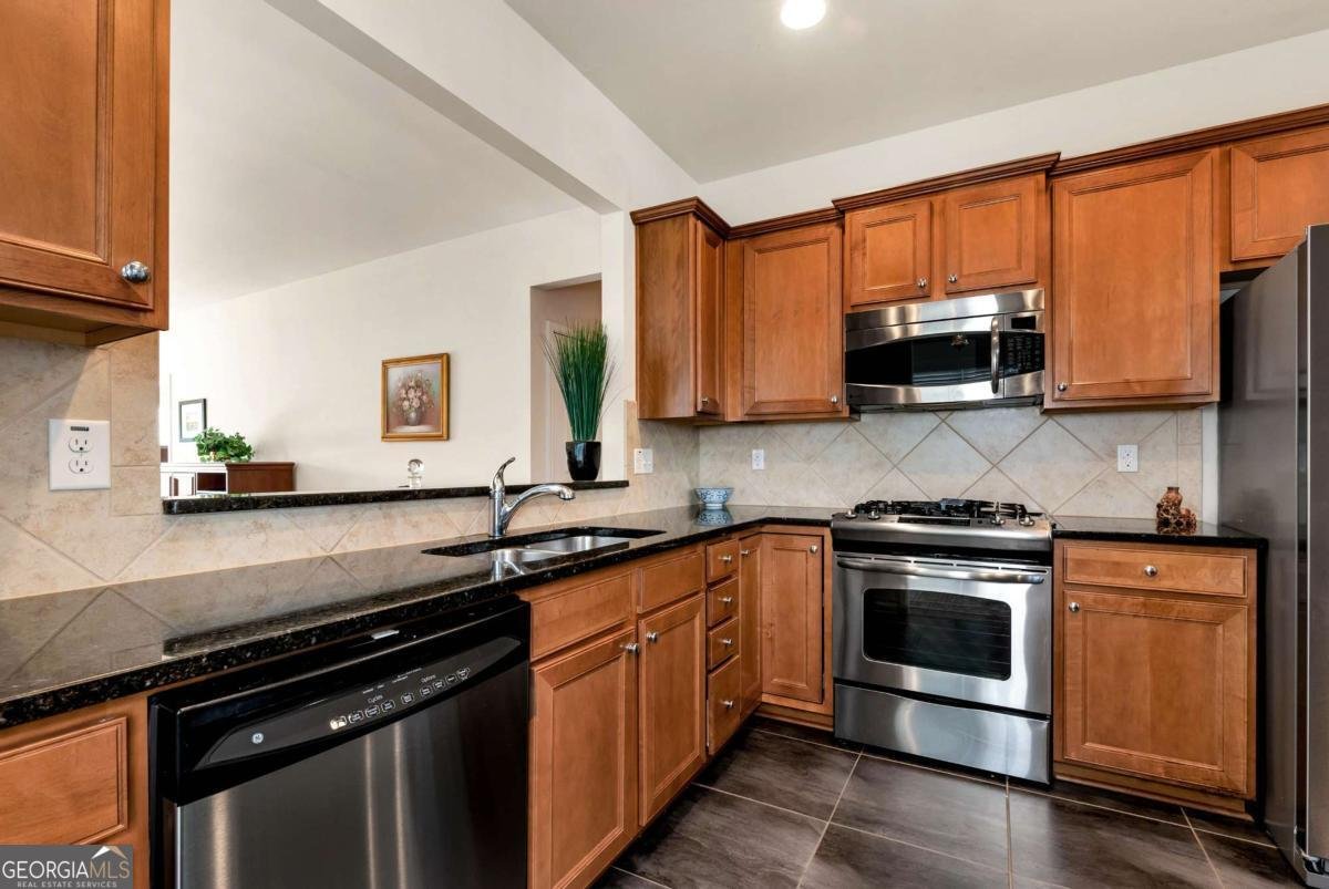6220 Ivy Stone Way Hoschton - 24