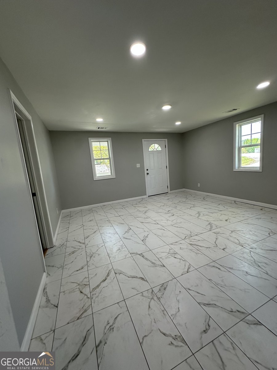 14 WEAVER Street Jackson - 11