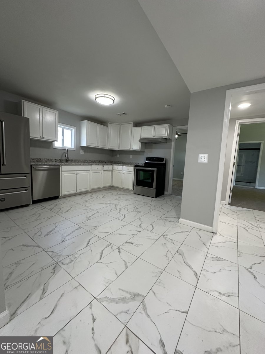 14 WEAVER Street Jackson - 19