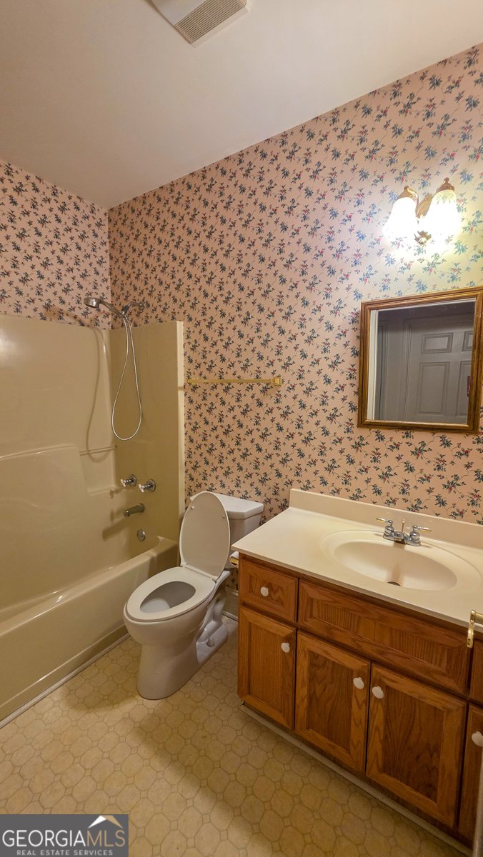 1179 Lakeside Drive Lincolnton - 13