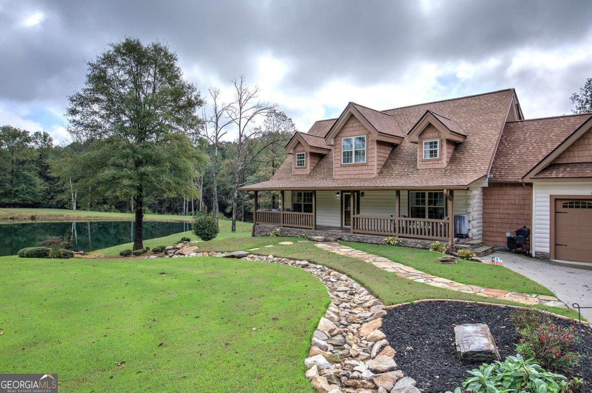 566 Old Grade Road Resaca - 2