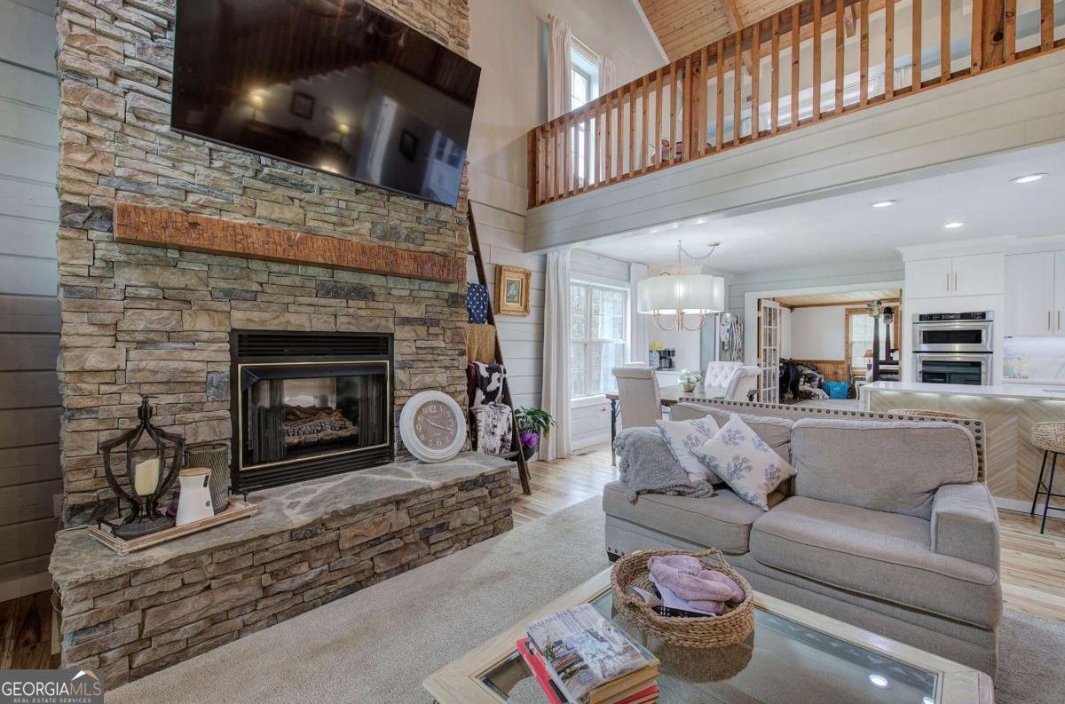 566 Old Grade Road Resaca - 5